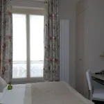 Hotel Du Savoir 3*