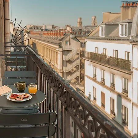 Du Savoir 3* Paris