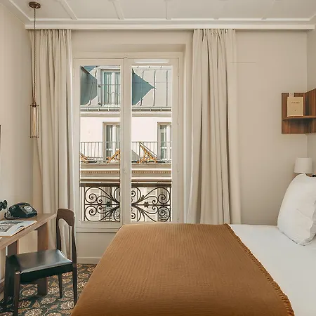 Hotel Du Savoir