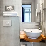 Du Savoir Hotel