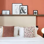Du Savoir Hotel 3*